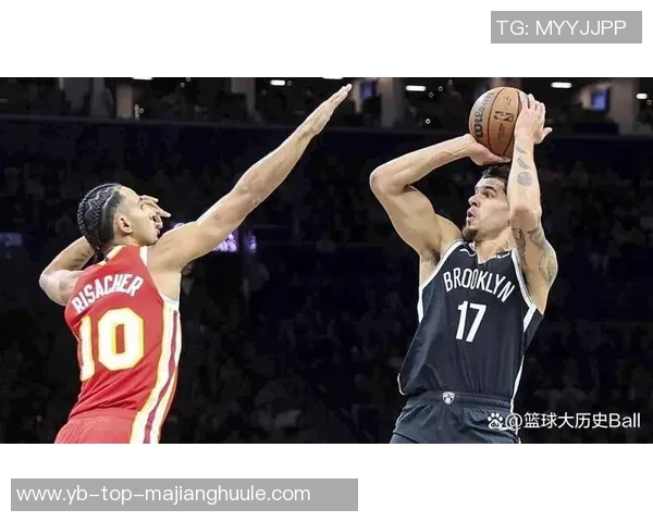 小迈克尔波特半场表现出色14中7砍下20分外加8篮板三分球命中率高达50 小迈克尔波特半场表现出色14中7砍下20分外加8篮板三分球命中率高达50