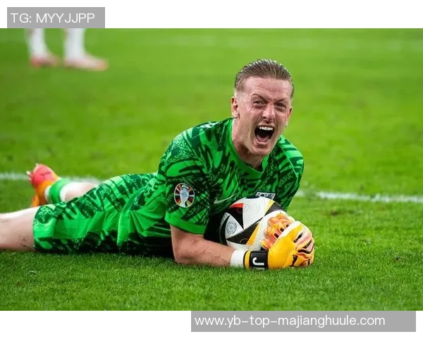 希勒评选英超第12轮最佳阵容皮克福德埃泽摩根罗杰斯等球员入选 希勒评选英超第12轮最佳阵容皮克福德埃泽摩根罗杰斯等球员入选