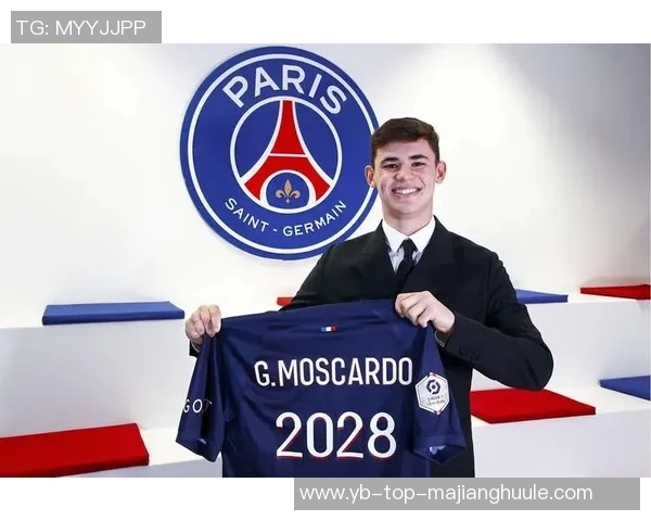 塞拉德斯回忆99年离开巴萨经历经塞尔塔转会皇马合同剩一年